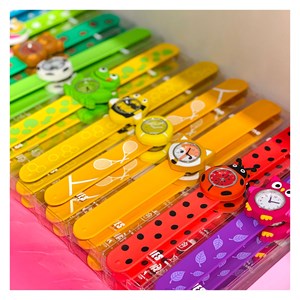 Montre slap  coccinelle