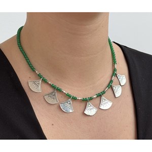 Collier shat shat touareg en argent et perles – bijou traditionnel