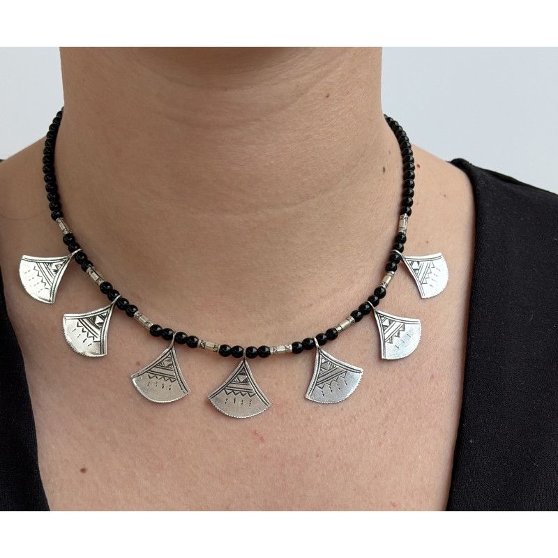 Collier en argent plaqué or avec aigue-marine et perles