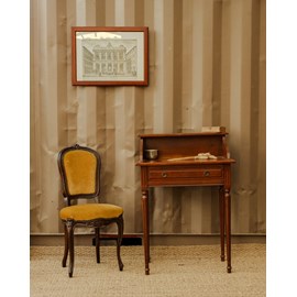 Coiffeuse en bois et son fauteuil en velours n°192