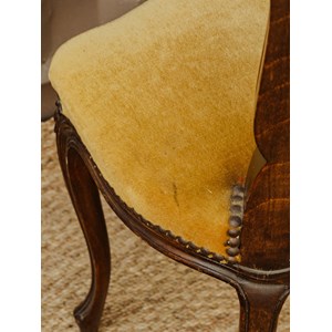 Coiffeuse en bois et son fauteuil en velours n°192