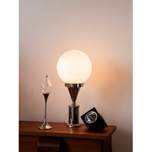 Grande lampe en métal et verre n°509
