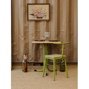 Denise, la table de bistro en métal n°55