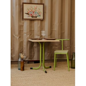 Denise, la table de bistro en métal n°55