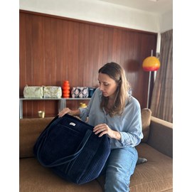 Sac week-end ou à langer lola velours bleu nuit