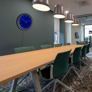 Horloge murale digitale led 35,5 cm - éclairage bleu moderne et silencieux