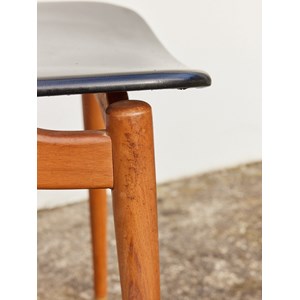 Alma, la chaise en simili cuir n°1045