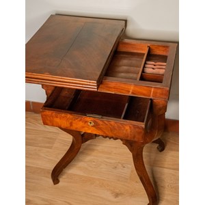 Table d'appoint en bois n°524