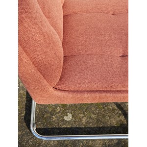 Jakob, le fauteuil en tissu n°699