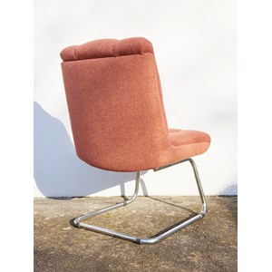 Jakob, le fauteuil en tissu n°699