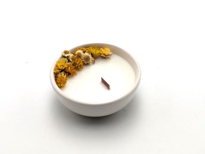 Petite bougie fleurs séchées vanille épicée
