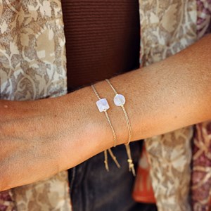 Bracelet en véritable pierre de lune arc-en-ciel - Coin