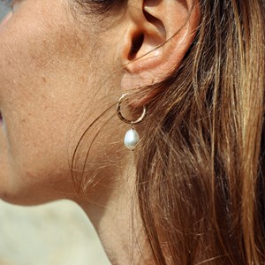 Boucles d'oreilles en gold-filled et perles de culture