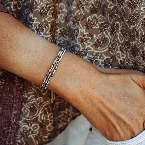 Bracelet en pierre de jaspe dalmatien véritables