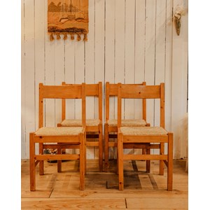 Lot de 4 chaises en bois n°801