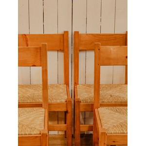 Lot de 4 chaises en bois n°801