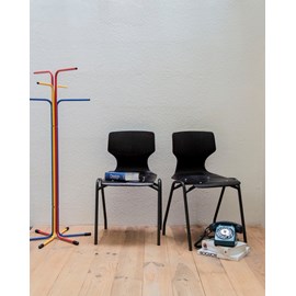 Alma, la paire de chaises en bois n°1073