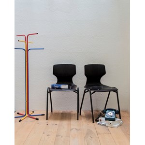 Alma, la paire de chaises en bois n°1073