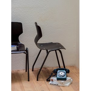 Alma, la paire de chaises en bois n°1073