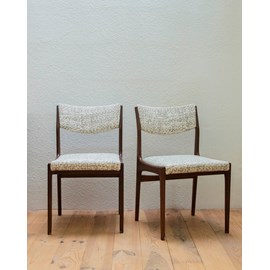 Paire de chaises scandinaves n°1079