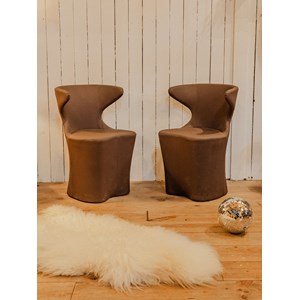 Paire de fauteuils marron n°703