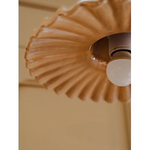 Lampe baladeuse en céramique beige n°103