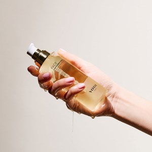 Huile démaquillante douceur à la carthame bio