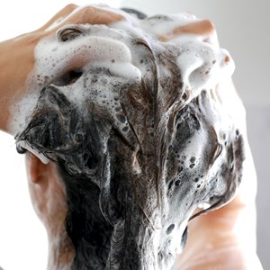 Shampoing en poudre moussant - ?douceur lait d'amande