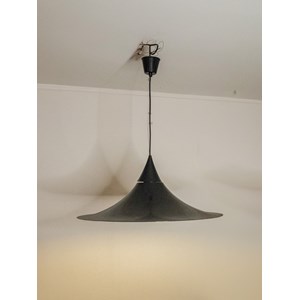 Suspension noire en aluminium n°148
