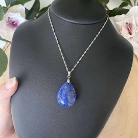 Collier lapis lazuli argenté – sagesse, intuition et harmonie intérieure