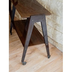 Anouk, la desserte en bois laqué n°216