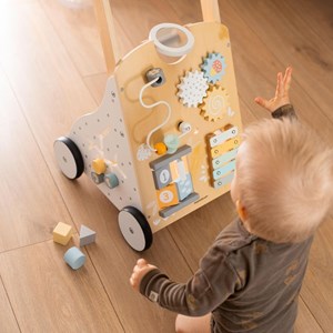 Trotteur bébé en bois avec tableau de manipulation - jouet d'e´veil bébé