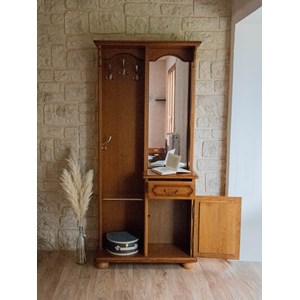 Max, le porte-manteau en bois n°208