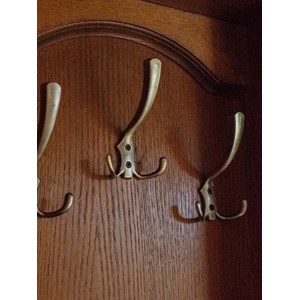 Max, le porte-manteau en bois n°208