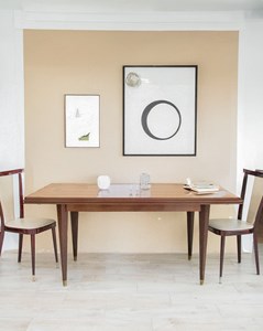 Karla, la table à manger en bois n°1034