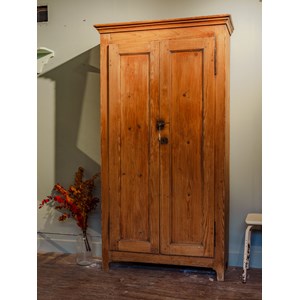 Blandine, l'armoire en bois n°194