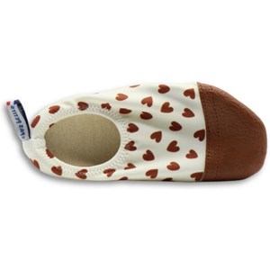 Chaussons tout-terrain les petits cœurs (pointures 18-20)