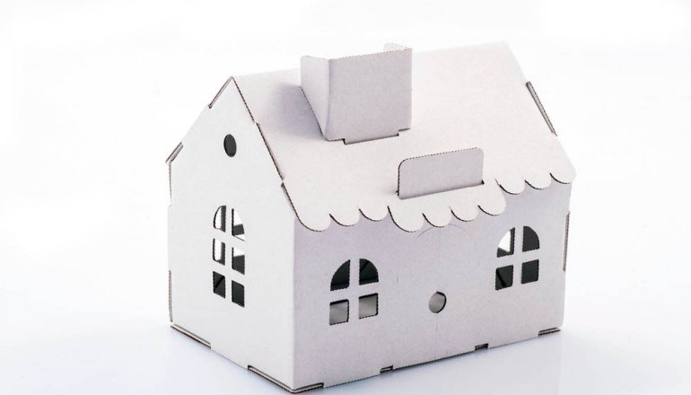 Maison tirelire carton blanc