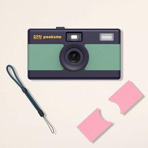 Appareil photo peeksme vert + 1 paire de clips rose + 1 lanière bleue