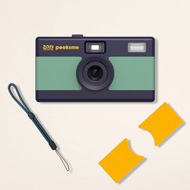 Appareil photo peeksme vert + 1 paire de clips jaune + 1 lanière bleue
