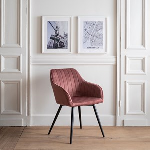 Chaise en velours bertille rose