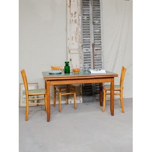 Romy, la table à manger en bois n°495