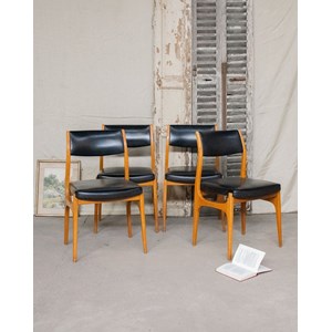 Lot de 4 chaises scandinaves n°1095