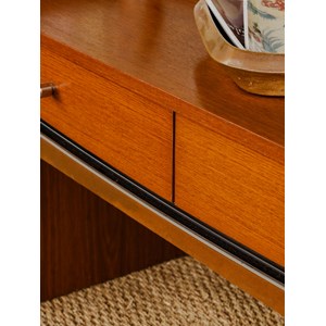 Margaret, l'enfilade en bois n°327