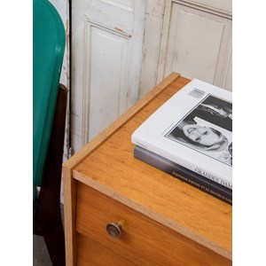 Olga, la commode en bois clair n°320