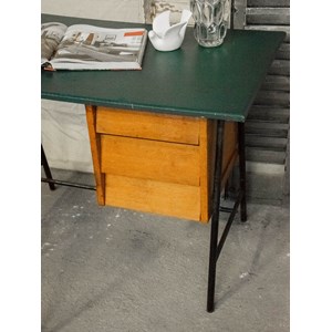 Yvan, le bureau en bois n°460