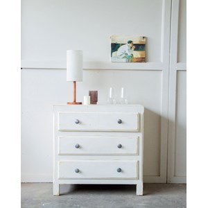 Commode en bois patinée n°179