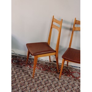 Paire de chaises scandinaves n°1104