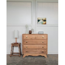 Grande commode en bois clair n°177