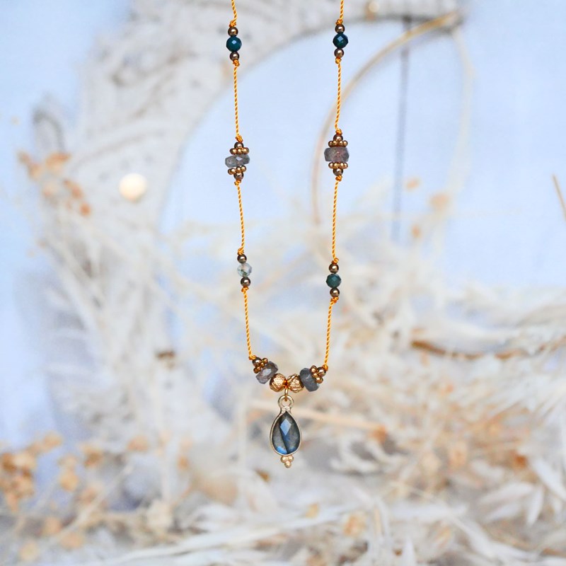 Collier sutra mala - agate indienne labradorite cordon